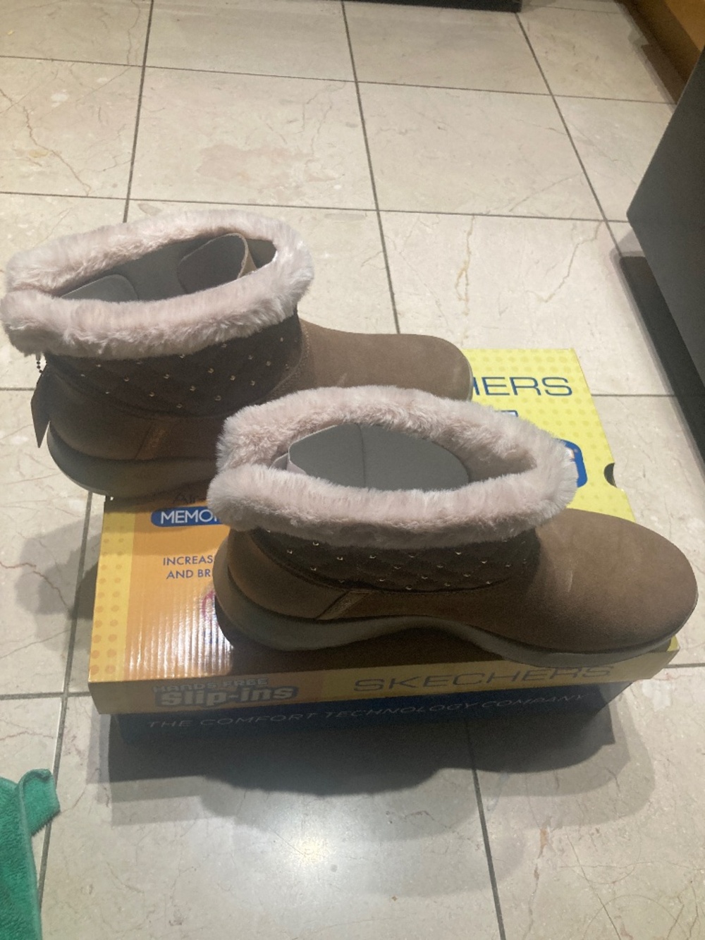 Sketchers slip on ankle boots